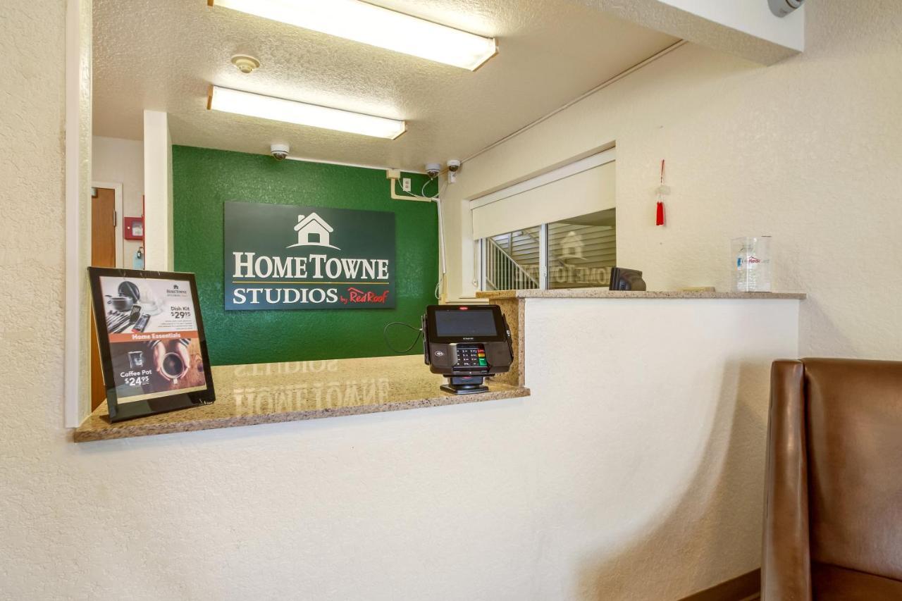 Hometowne Studios By Red Roof Philadelphia - Maple Shade, Nj מראה חיצוני תמונה